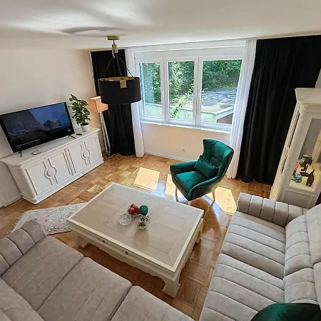 Apartman Bravo *